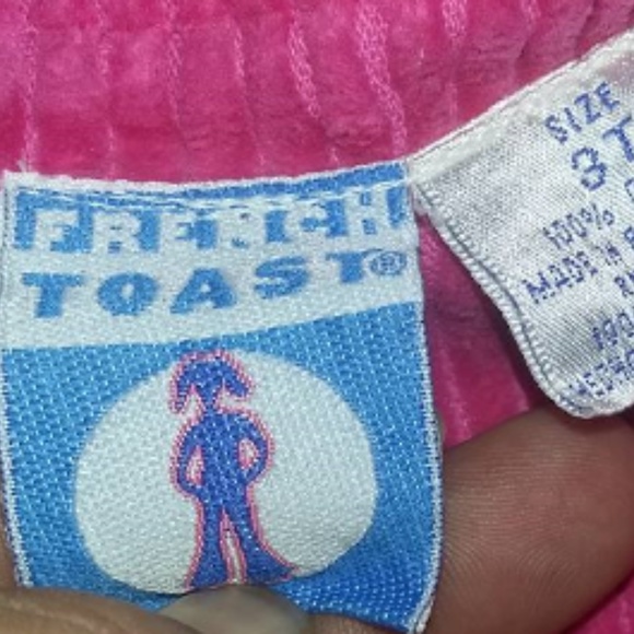 4/$20 Girls Pink Snap Down Vest - Picture 5 of 5